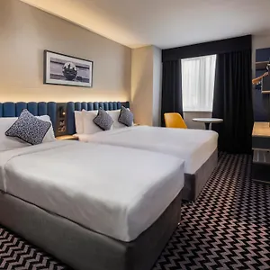 Otel Academy Plaza